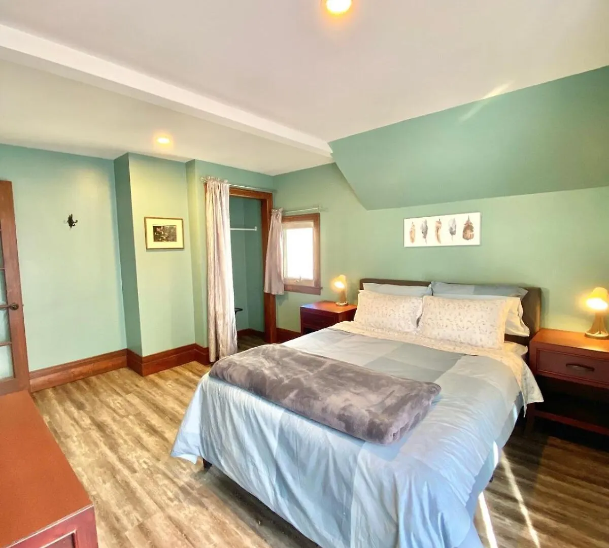 Apartamento Cozy Suite-Walk To The Falls Niagara Falls Canadá